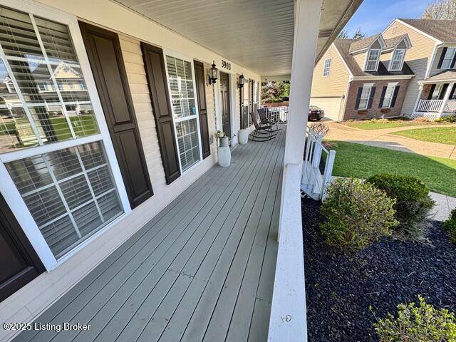 Louisville, KY 40245,3903 Meadowfield Dr