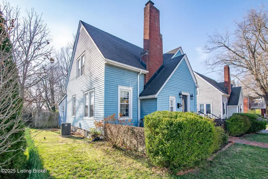 215 Churchill Ct, Elizabethtown, KY 42701