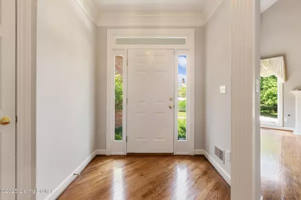 Prospect, KY 40059,7808 Grenoble Ln