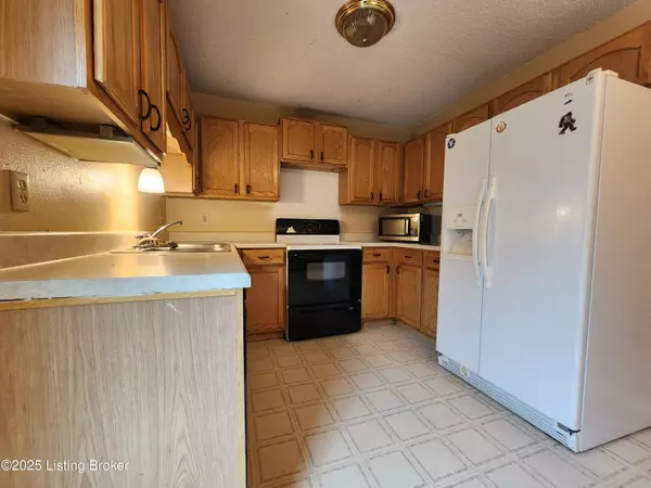 Radcliff, KY 40160,717 Andra Dr