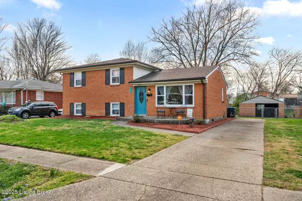 Louisville, KY 40258,8214 Gloxinia Dr
