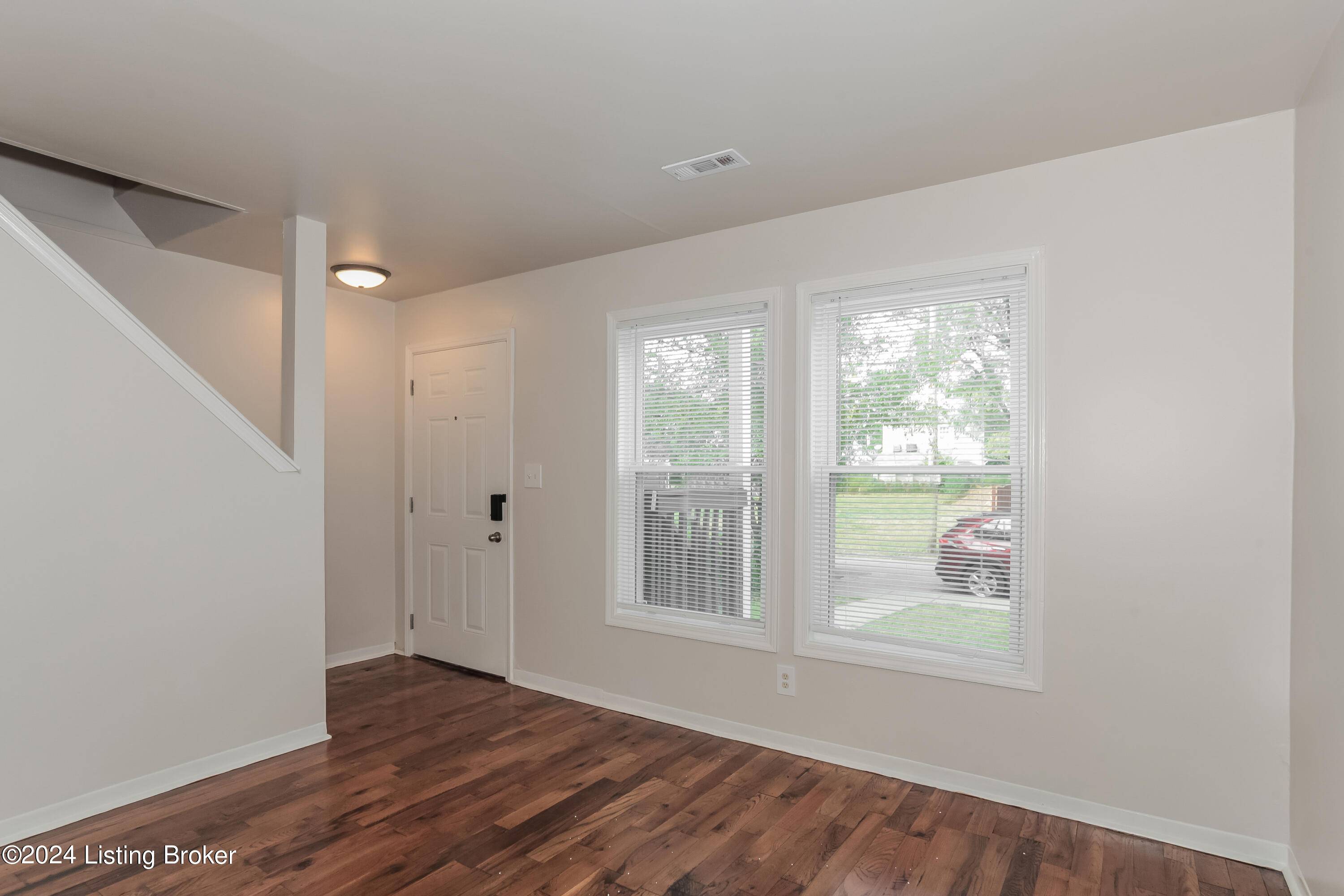 Louisville, KY 40203,1842 Baird St