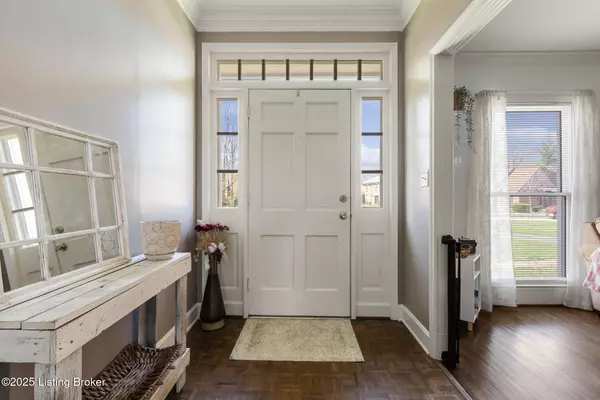 Louisville, KY 40243,10908 Alloway Ct