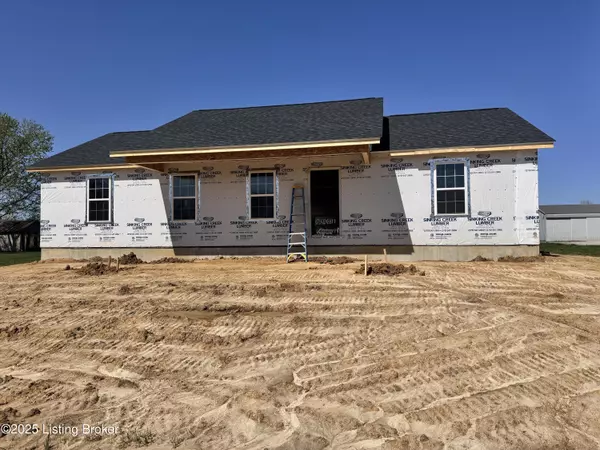 151 Thad Redman Rd, Payneville, KY 40157