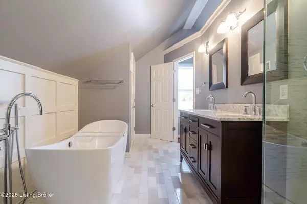 Louisville, KY 40213,3125 Teal Ave