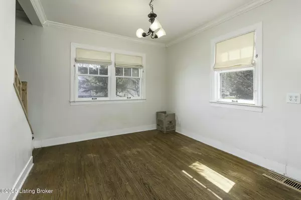 Louisville, KY 40217,2608 Parklawn Dr