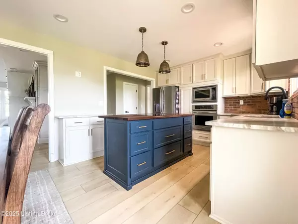 Hodgenville, KY 42748,119 Fairway Dr