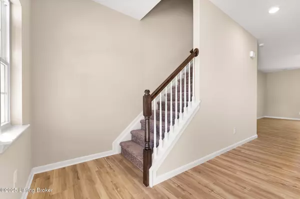 Louisville, KY 40229,11708 Parkview PT