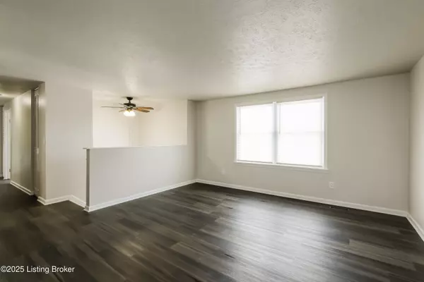 Louisville, KY 40245,4009 Northumberland Dr