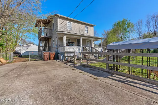 Louisville, KY 40216,4534 Lake Dreamland Dr