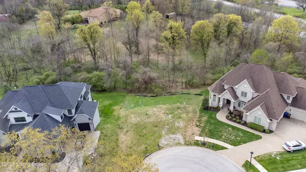 Louisville, KY 40222,5604 Glenview Falls Pl