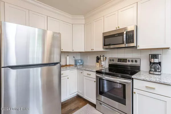 Lexington, KY 40502,1411 Fontaine Rd #202