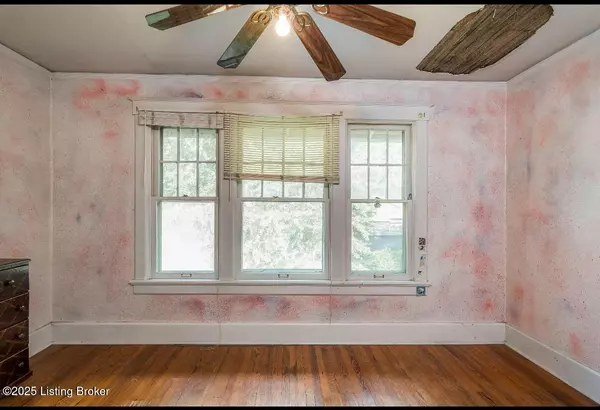 Louisville, KY 40206,117 Hillcrest Ave