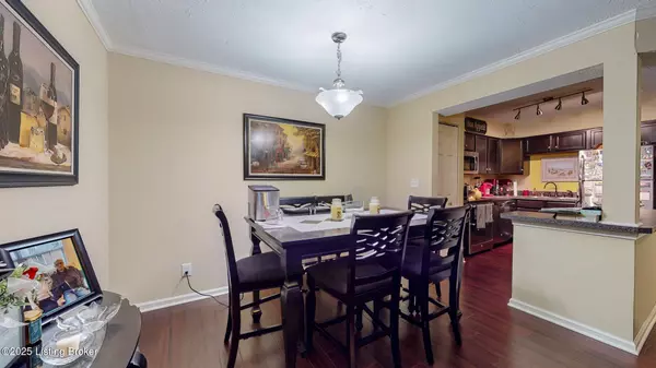 Louisville, KY 40218,4404 Wisteria Landing Cir #102