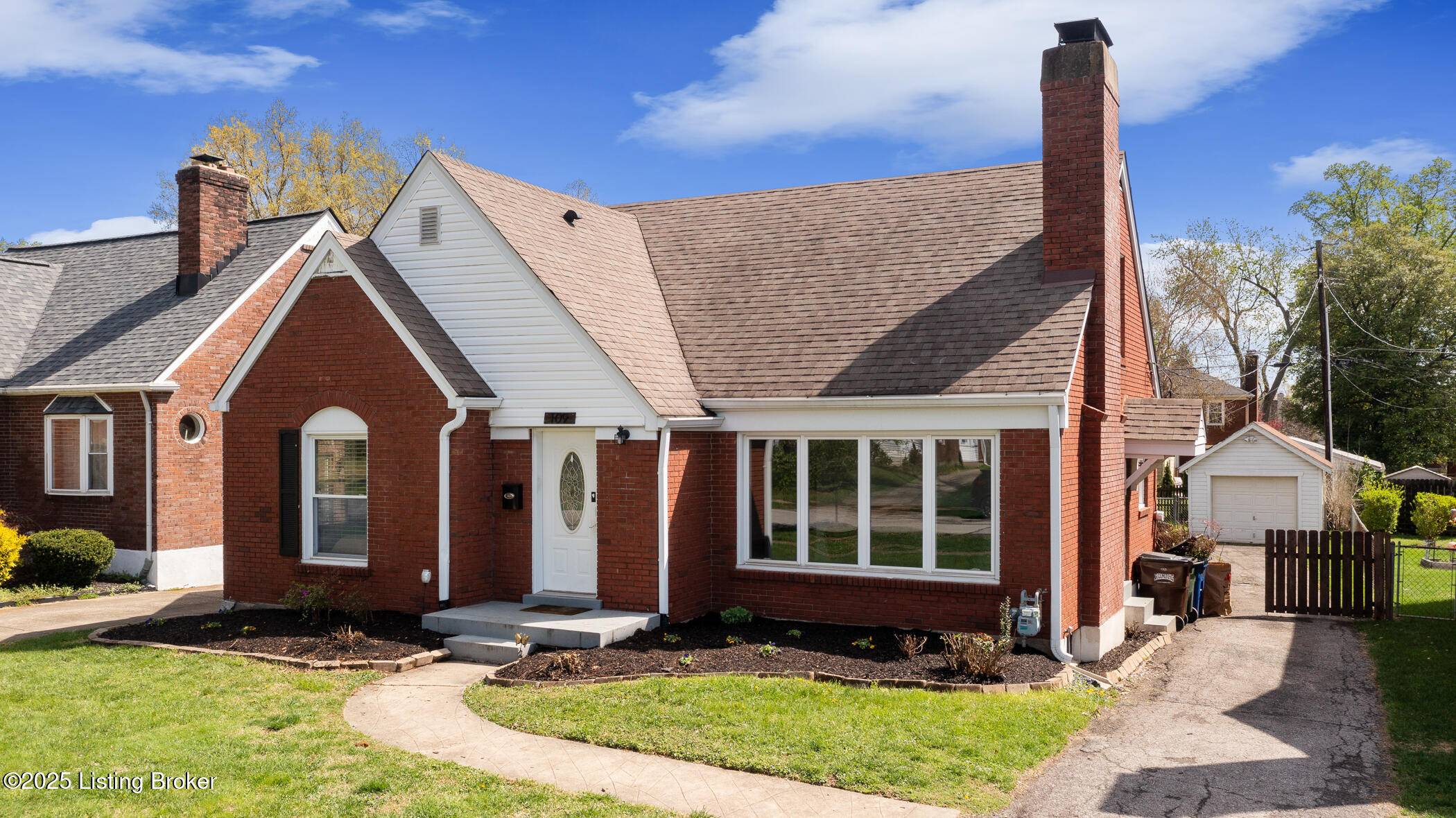 Louisville, KY 40207,109 Ridgeway Ave
