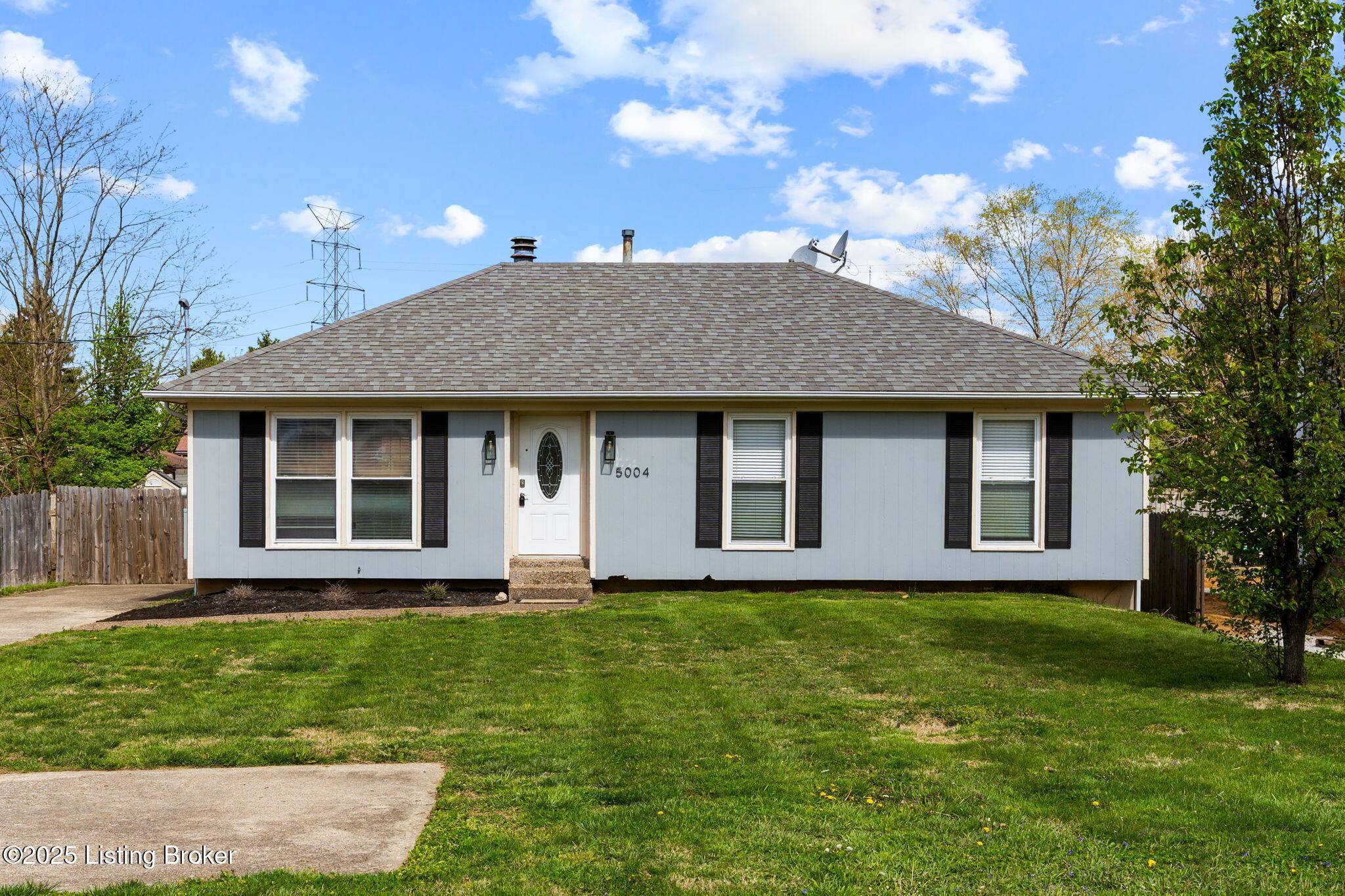 5004 Stony Brook Dr, Louisville, KY 40291