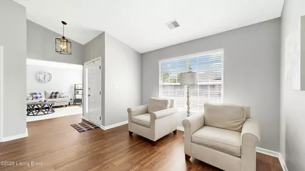 Louisville, KY 40291,11005 Cambridge Commons Dr