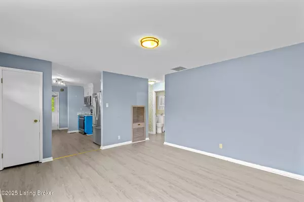 Crestwood, KY 40014,6702 Crestview Dr