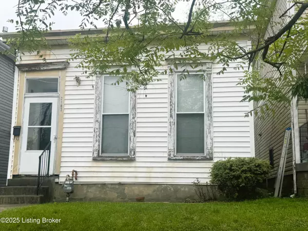 Louisville, KY 40211,2102 Magazine St