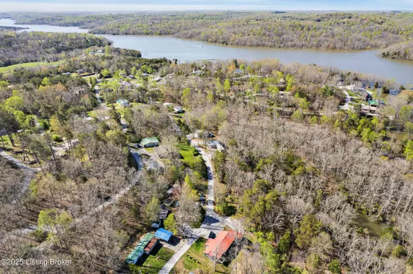 Clarkson, KY 42726,205-217 Thomason Rd
