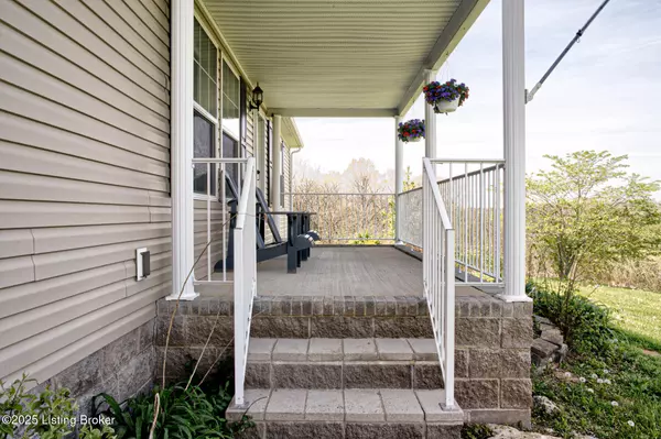 Coxs Creek, KY 40013,3895 High Grove Rd