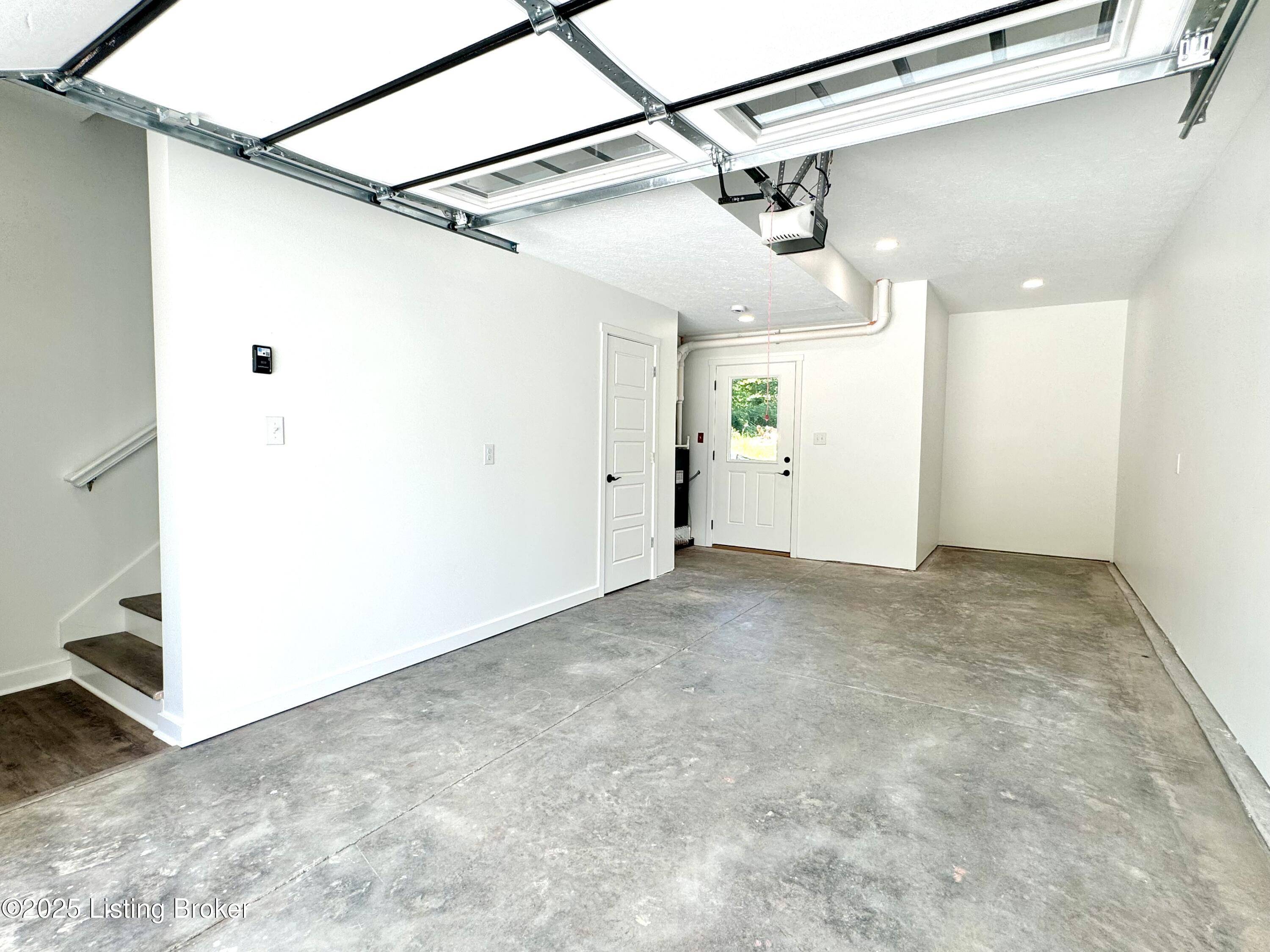 Crestwood, KY 40014,7008 Park Vue Dr