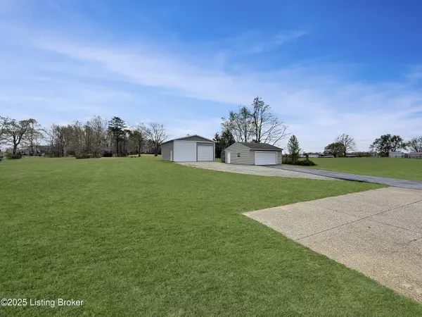 Mt Washington, KY 40047,851 Wales Run Rd