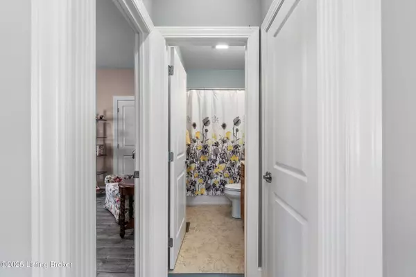 Louisville, KY 40299,4724 Razor Creek WAY