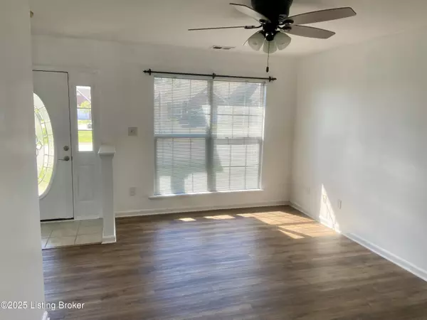 Louisville, KY 40228,8105 Arbor Brook Ln