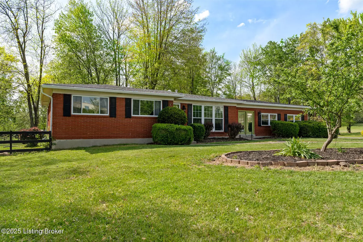 Shepherdsville, KY 40165,1465 N Buckman St