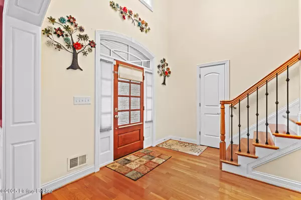 Louisville, KY 40245,14729 Forbes Cir