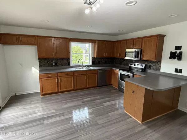 Jeffersontown, KY 40299,11701 Peyote Pl