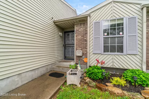 136 Beechtree Ln,  Mt Washington,  KY 40047