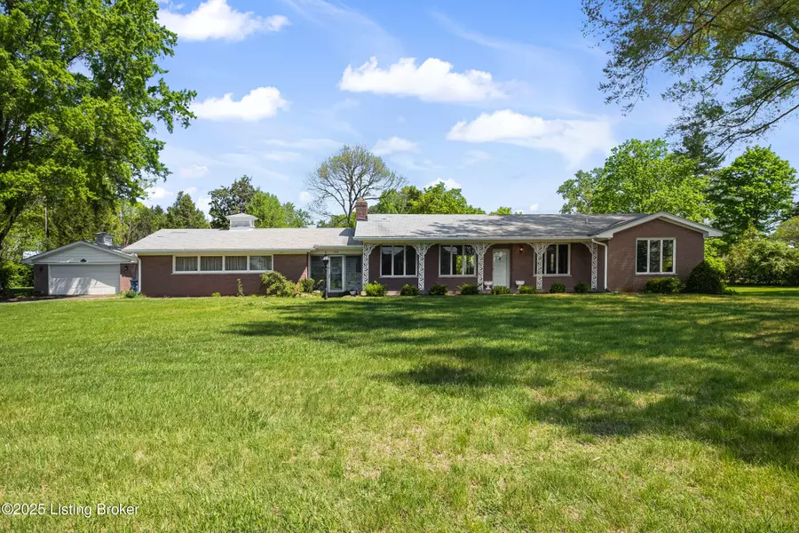 825 N Pope Lick Rd, Louisville, KY 40243