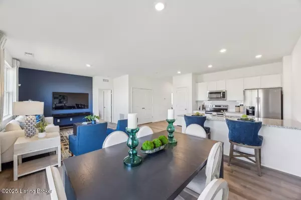 Louisville, KY 40229,11034 Pheasant Hill Cir