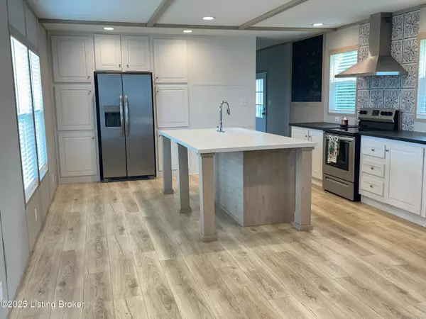 Magnolia, KY 42757,1304 Hammonsville School House Rd