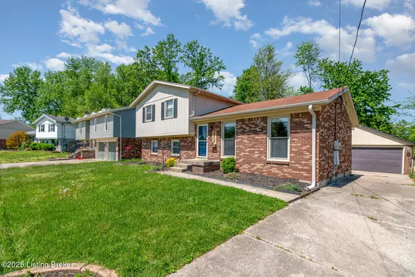 Louisville, KY 40258,3906 Baymeadow Dr