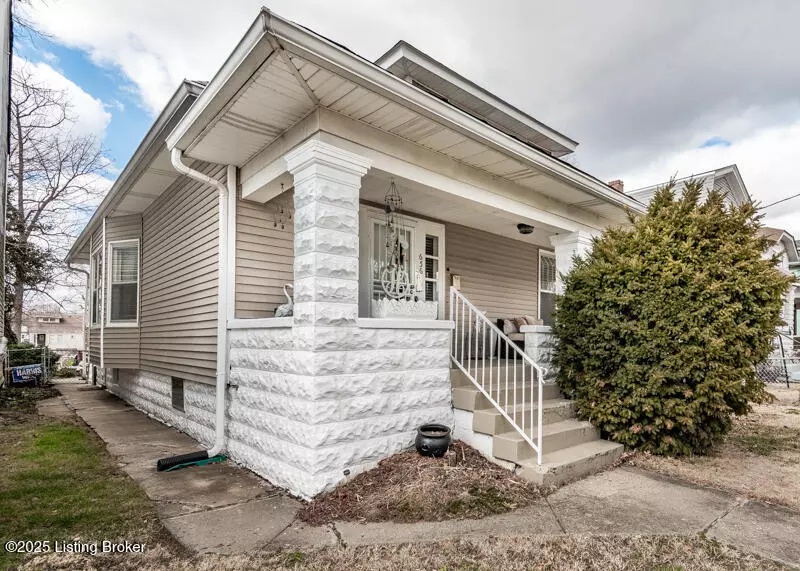 656 S 39th St, Louisville, KY 40211
