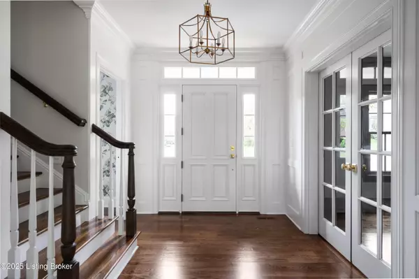 Louisville, KY 40207,401 Stonehaven Commons Ct