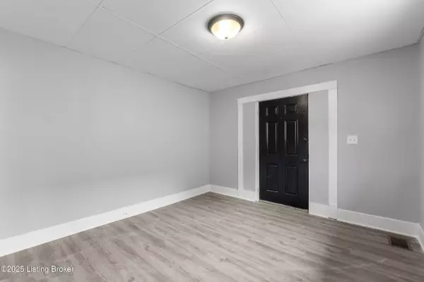 Louisville, KY 40210,1714 Bolling Ave