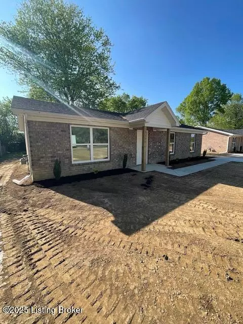 13300 Krages Ave, Louisville, KY 40272