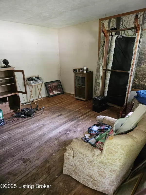 Louisville, KY 40229,6504 Price Lane Rd