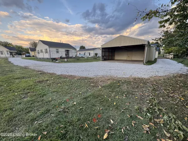 Lebanon, KY 40033,209 W High St