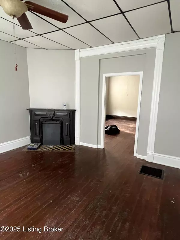 Louisville, KY 40212,2619 W Main St