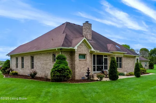 Louisville, KY 40299,15815 Crystal Valley WAY