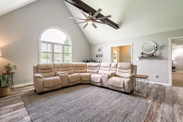 Taylorsville, KY 40071,1487 Plum Ridge Rd