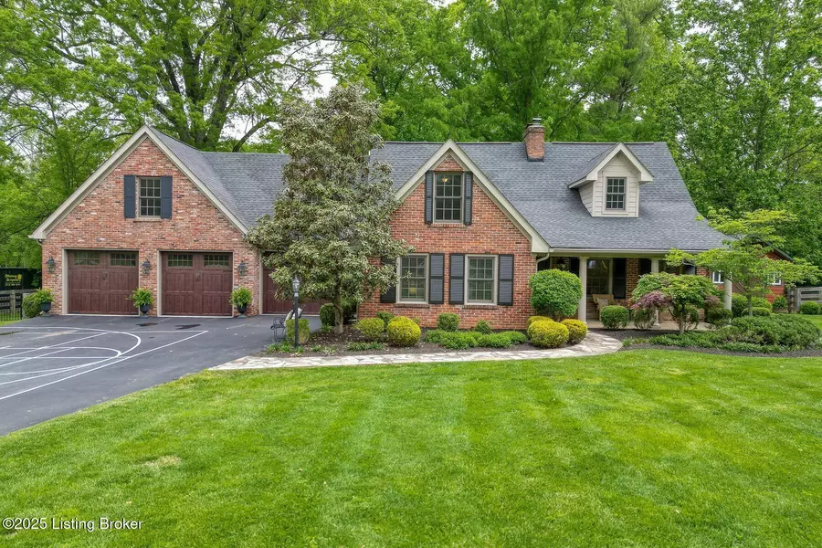 12209 Locust Ln, Anchorage, KY 40223