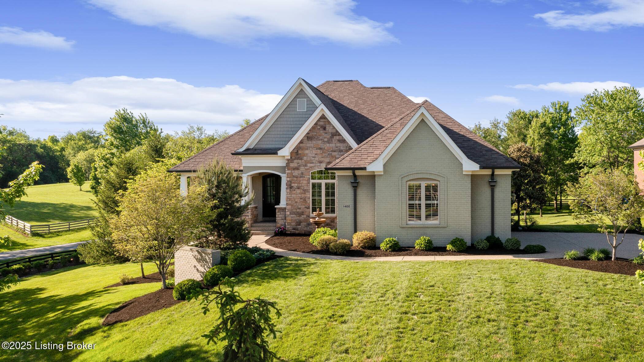 1400 Shakes Creek WAY, Fisherville, KY 40023