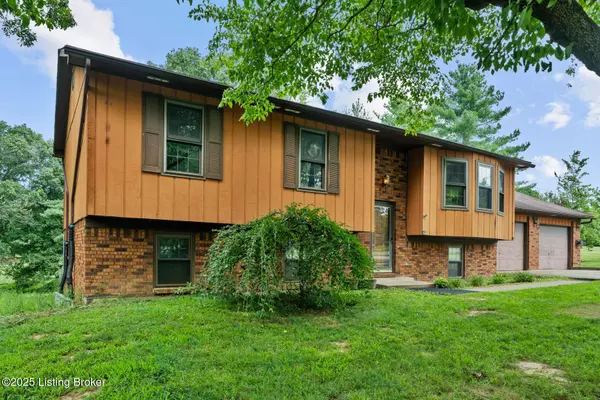 15 Oakwood Dr, Brandenburg, KY 40108