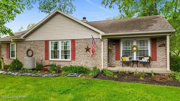 Perry Park, KY 40363,800 Whippoorwill Ln